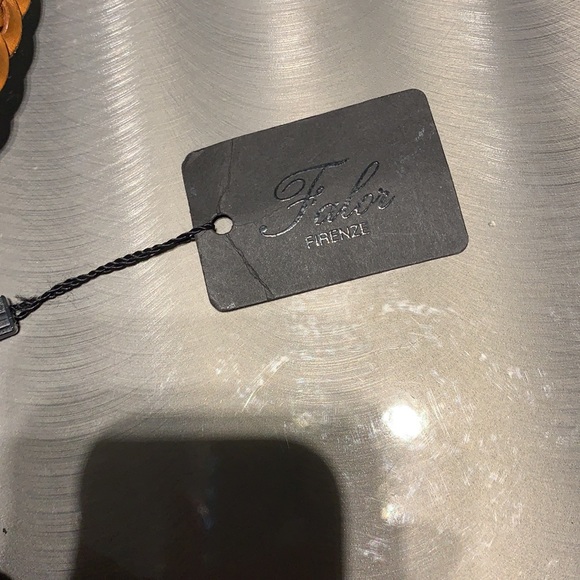 Falor Woven Shoulder Bag - Picture 2 of 7